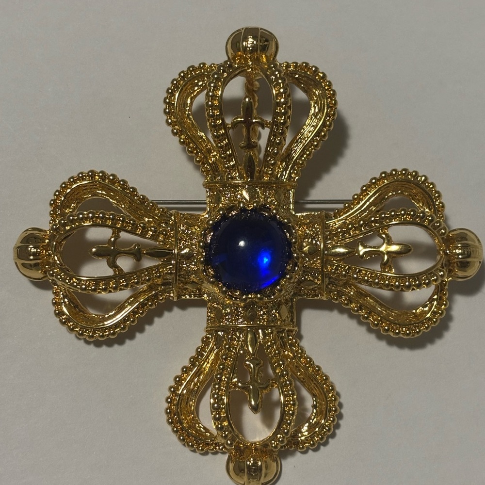Elegant Gold and Blue Brooch